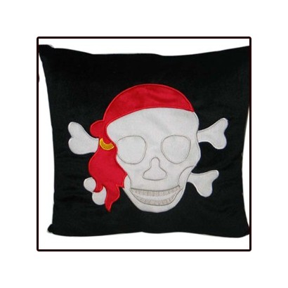 Coussin Tete de Mort Pirate